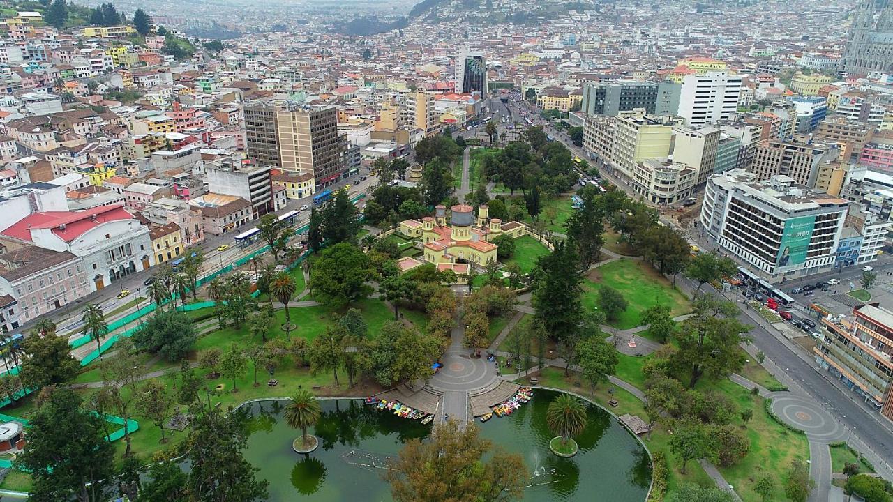 Hotel Olympus Plaza Quito Exteriér fotografie
